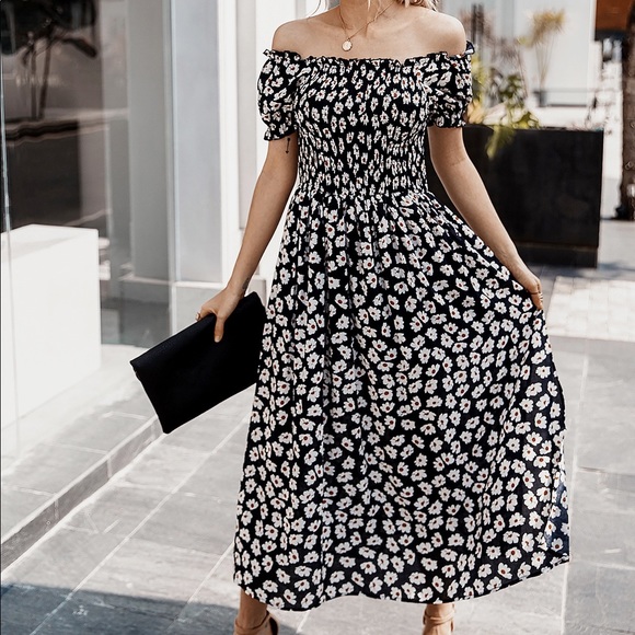 💕🆕Navy Off The Shoulder Side Slit Dress - Picture 6 of 6